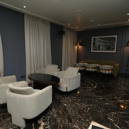 Radisson Blu Marina Hotel Connaught Place-3